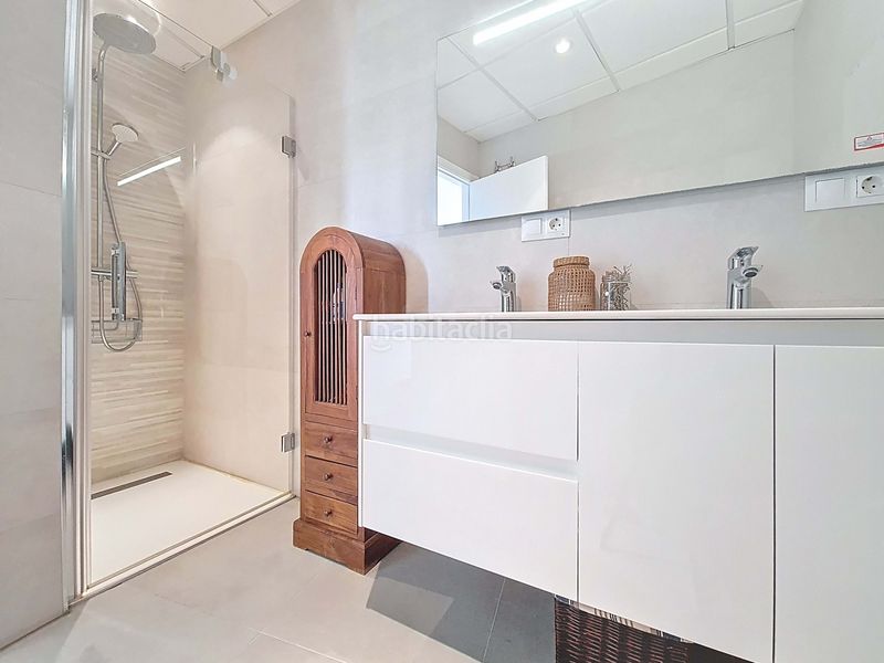 Foto d1485b5d-5e0c-44e7-a87d-a991ea8d8503. Pis amb piscina a Tarifa ciudad Tarifa