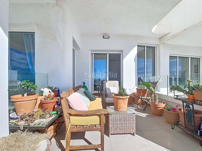 Foto d2ad7dc5-df4a-47f7-bd8a-d6378550c8d8. Pis amb piscina a Tarifa ciudad Tarifa