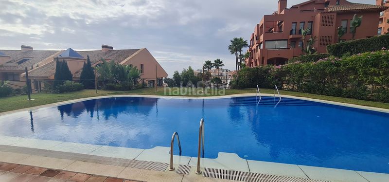 Foto 2462cc8c-3039-43d6-bdb6-d9886ed0913e. Dúplex amb calefacció aparcament piscina a Calahonda Mijas