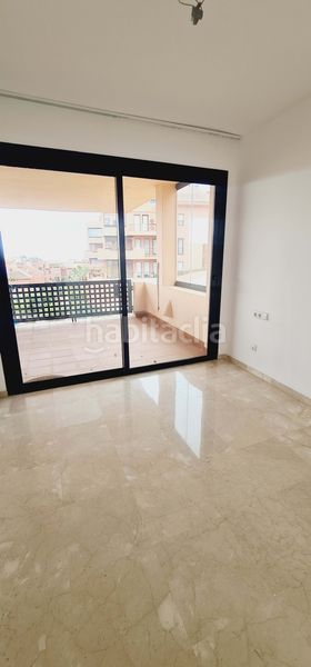 Foto 5fa03b6e-1fd5-4157-9b43-d704cb54a763. Dúplex amb calefacció aparcament piscina a Calahonda Mijas