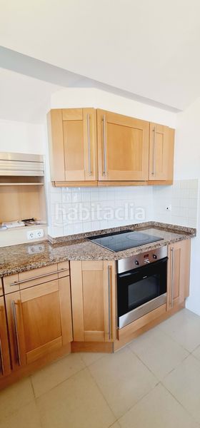 Foto 969e385c-ec16-42bd-af0c-f636f725742c. Dúplex amb calefacció aparcament piscina a Calahonda Mijas