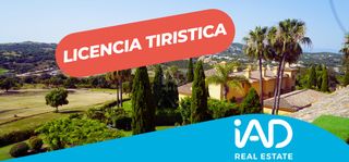 Casa aparellada a Sotogrande Alto