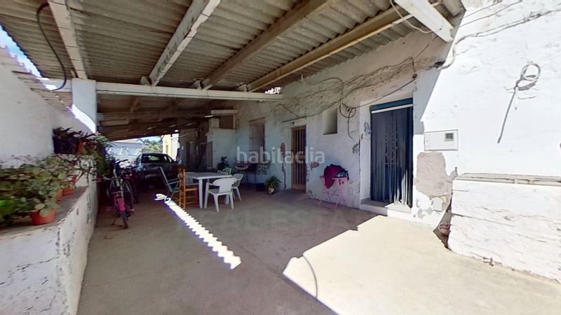 Foto 23a7db75-4c26-4361-a680-3d1fbab9ef06. Casa amb aparcament a Camarles