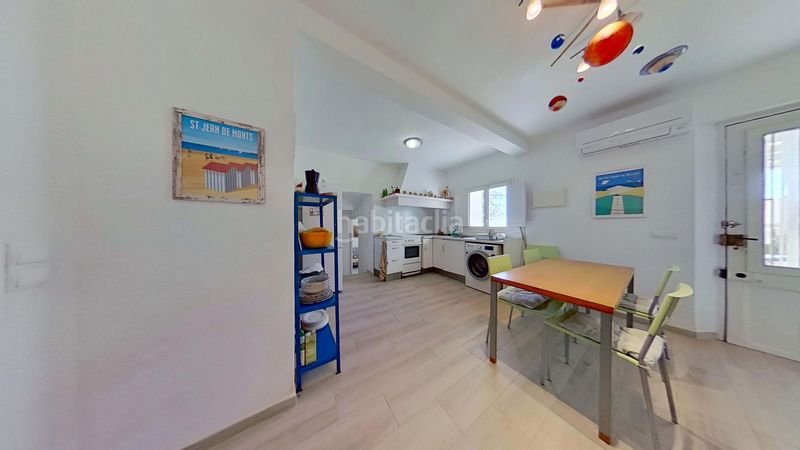 Foto 444903c6-049b-4aa5-b43d-7b7e44a265fa. Casa amb aparcament a Camarles
