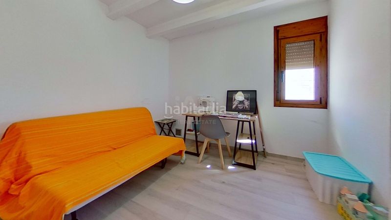 Foto 652ab0fc-420f-4b77-ba23-293817e7a629. Casa amb aparcament a Camarles