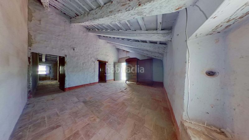 Foto ccf6f196-1443-4982-b9e2-e0a51baad16b. Casa amb aparcament a Camarles