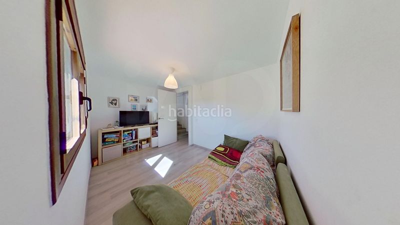 Foto ea3b127b-9fdb-4343-9f4a-e56af02ca358. Casa amb aparcament a Camarles