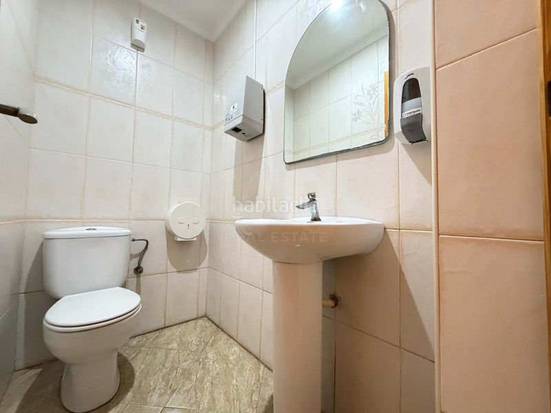 Foto eee5adf8-0de4-4490-8094-dd08ac083382. Local comercial a Miramar