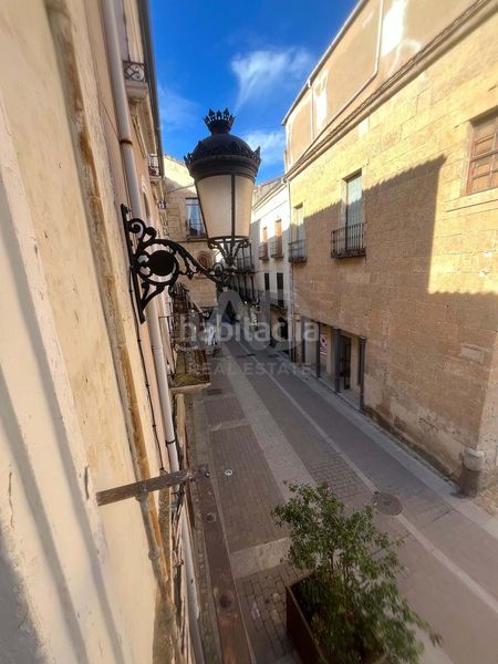 Foto abf08660-a802-4c99-be22-58ab254c19d8. Edificio en Ciudad Rodrigo