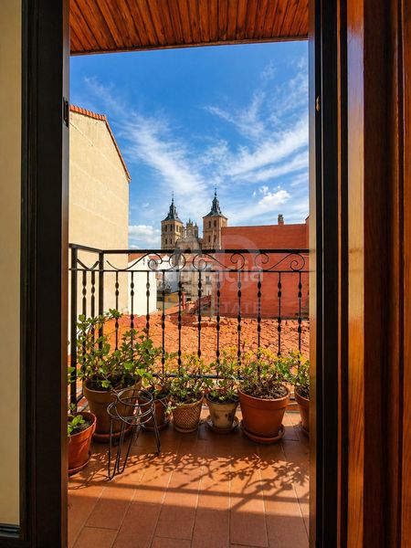 Foto 2428b6c2-b223-49d4-b997-8218d774ef20. Piso en Astorga