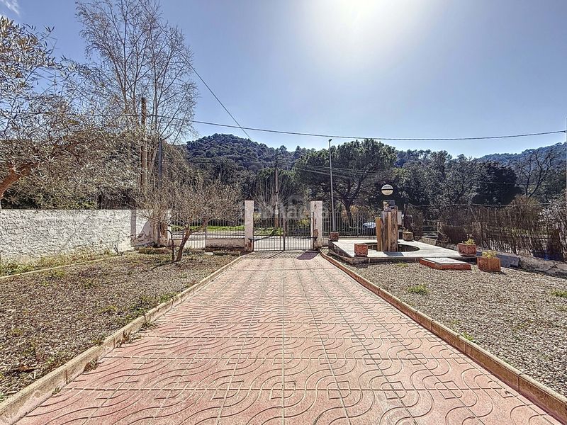 Foto 00bcce1b-2921-4d86-af77-753651373ffe. Casa amb calefacció a Vilanova del Vallès