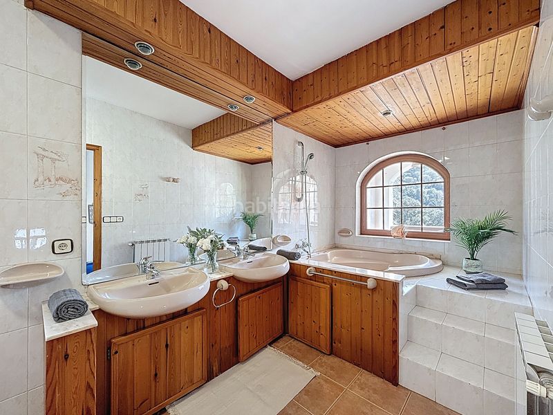 Foto 966c5fba-04ef-4dfb-af2a-e7abd08f134b. Casa amb calefacció a Vilanova del Vallès