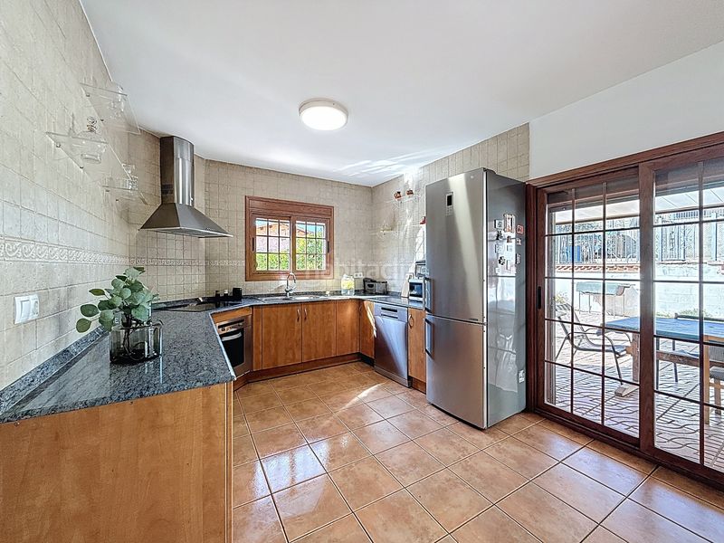 Foto bd6bc383-24ec-4d70-8d08-fb8d49b62d5d. Casa amb calefacció a Vilanova del Vallès