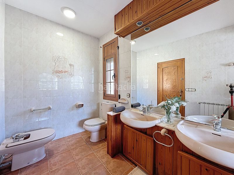 Foto faf5069d-bd6a-4338-b955-00b25b57aee1. Casa amb calefacció a Vilanova del Vallès