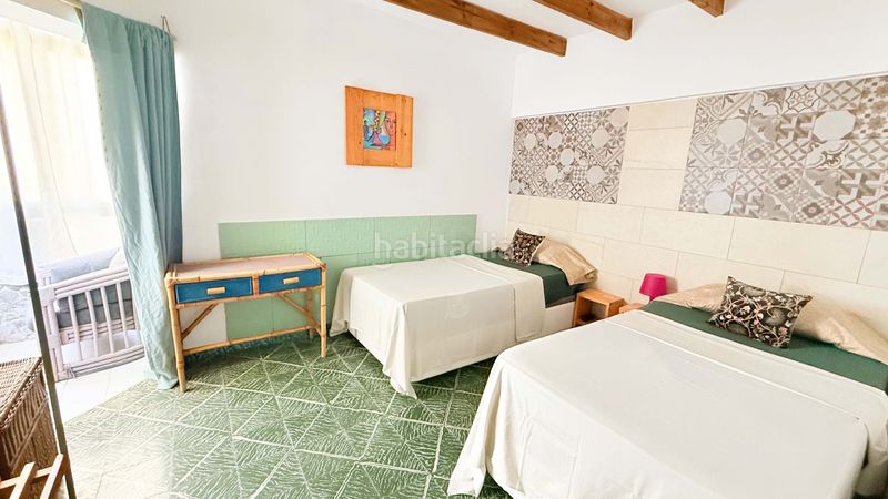Foto b52b6292-bde9-480e-b4be-8736d4155689. Edificio in Tarifa ciudad Tarifa