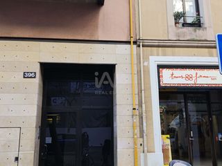 Aparcament cotxe a Dreta de l´Eixample