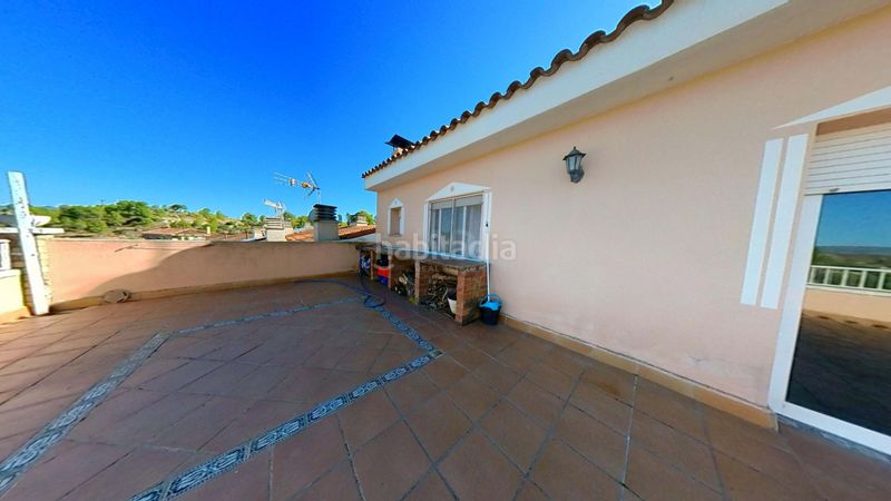 Foto 7bc2dcdb-fbff-4aea-85fc-fdf787033ce9. Casa amb calefacció aparcament piscina a Flix