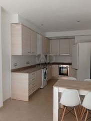 Etagenwohnung in Grau - Quintanes