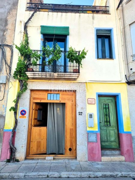 Foto 3eef3ff1-ae40-4e70-bbf6-3ee89cd43bd6. Casa amb calefacció a Ulldecona