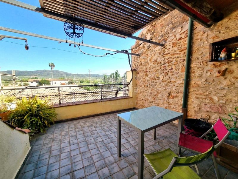 Foto b5be136f-7b67-47c0-a2af-21fcea7d2d84. Casa amb calefacció a Ulldecona