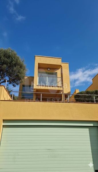Foto 235634b4-9b0d-4db8-b8d7-f435475d9975. Casa aparellada amb calefacció aparcament piscina a Begur