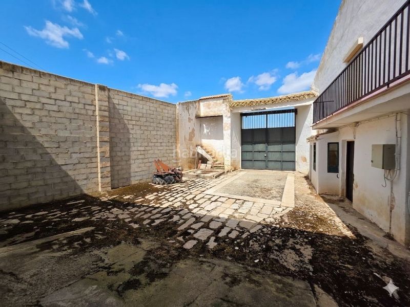 Foto 67459ca6-2d3c-4b5a-abd3-e34cc4a5ae25. Casa amb calefacció aparcament piscina a Zona de la Vega Antequera
