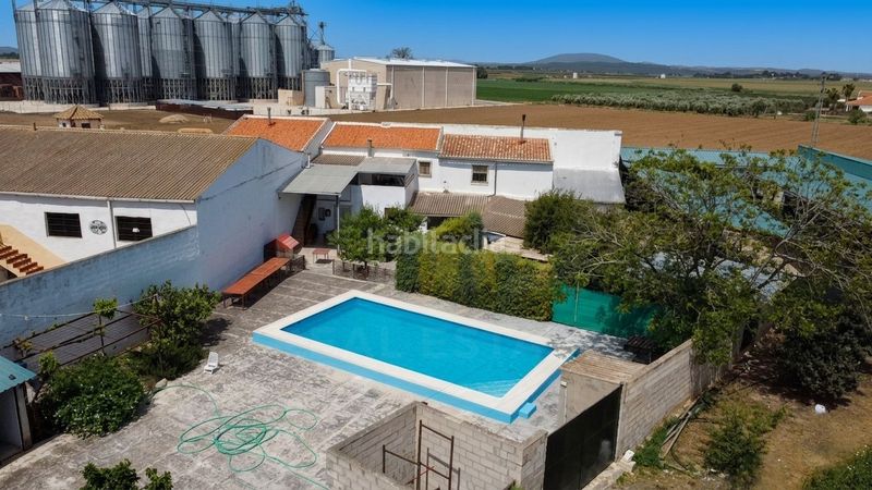 Foto 75833bdb-c9b6-4fe5-b612-ded6f65a7dbb. Casa amb calefacció aparcament piscina a Zona de la Vega Antequera
