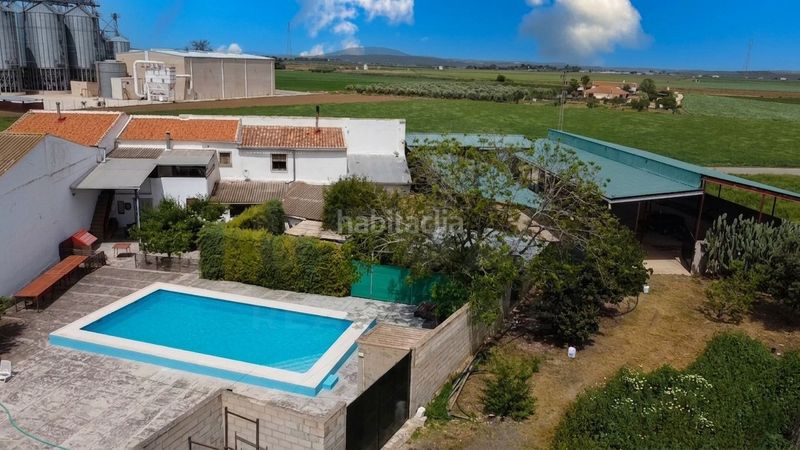 Foto 8ad283f6-aad8-4b24-b08e-9d71d25d9091. Casa amb calefacció aparcament piscina a Zona de la Vega Antequera