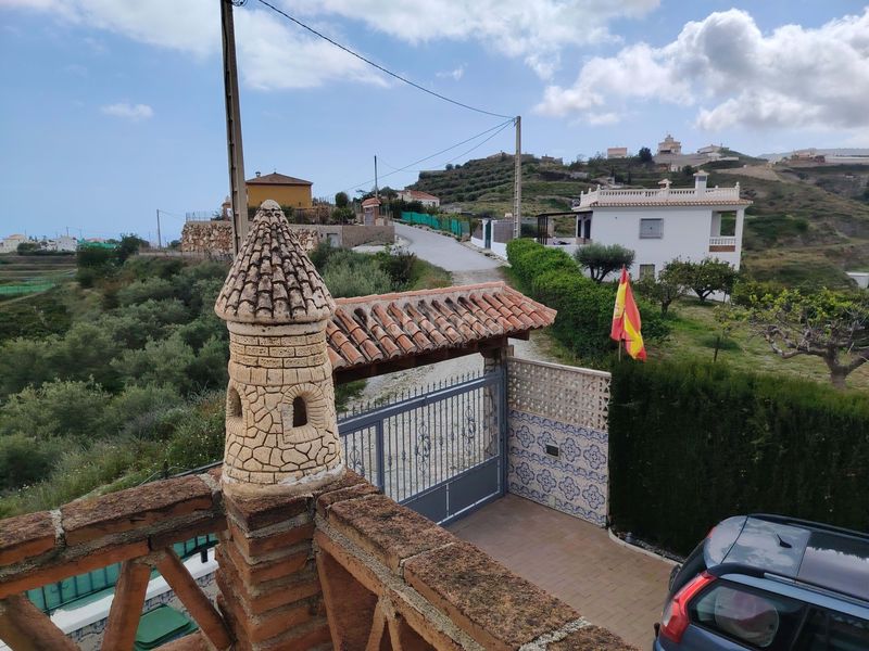 Foto 5ce2f3c8-720d-426c-96f3-3d43a043bd24. Casa amb calefacció a Molvízar