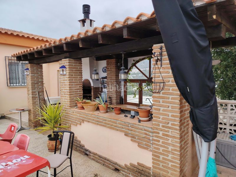 Foto e6379baa-0bbc-4962-a09f-97da8165e43a. Casa amb calefacció a Molvízar