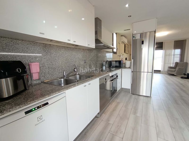 Foto b4f51d97-af49-419d-95dd-2c1b1a4fe739. Dúplex en Lliçà d´Amunt