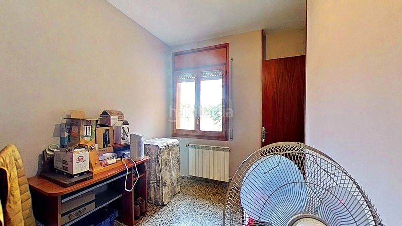Foto 0f0ba885-1abb-4c11-8dc4-d13fa56e8f8d. Casa amb calefacció aparcament a Vallmoll