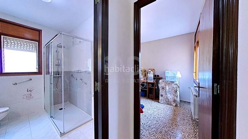 Foto c2fc70b3-2a34-4c00-b0d9-e0a996f5610c. Casa amb calefacció aparcament a Vallmoll