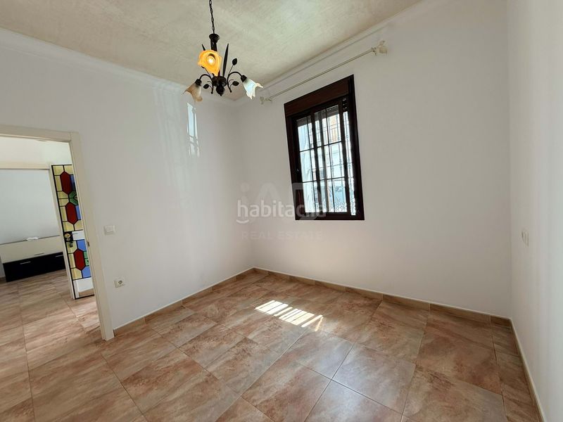 Foto 36075186-da09-4027-8934-091f15c3c653. Casa a Lepe