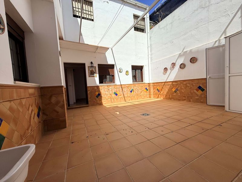 Foto b9b5c9ea-5e76-4ab4-9fdb-e21ca75a3a70. Casa a Lepe