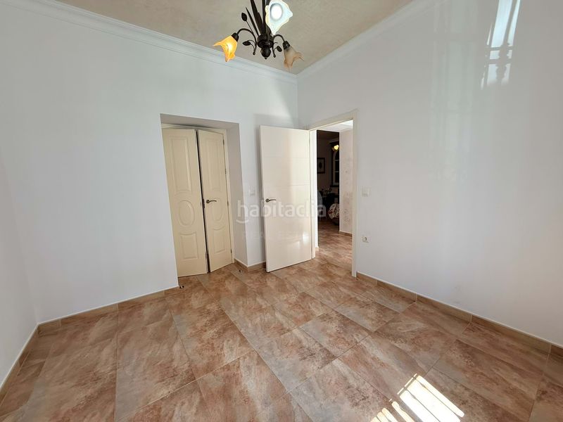 Foto c422cb3c-3fef-4619-9810-853b15c78c8e. Casa a Lepe