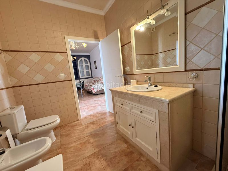Foto d25a70b6-cacf-4bed-89d3-17beb11ee88a. Casa a Lepe