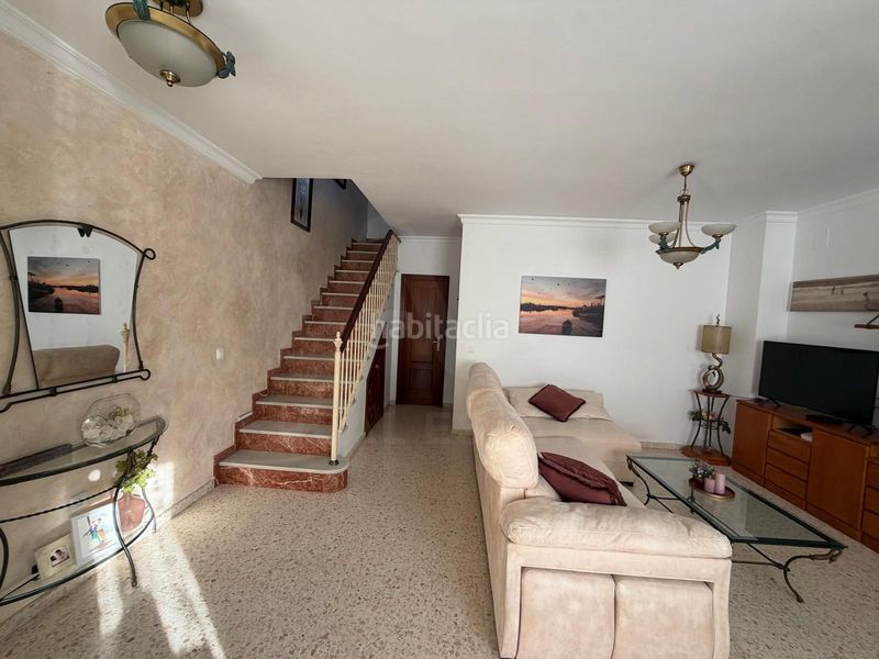 Foto 818135b2-5005-4226-8108-e9c6031aa635. Casa pareada en Lepe