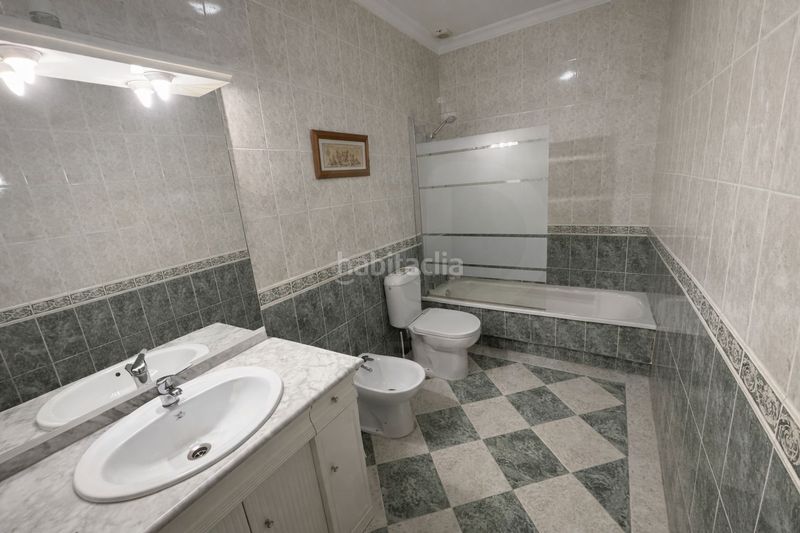 Foto a55e47fd-b9b3-4522-9e3a-be40c50fba6c. Casa pareada en Lepe