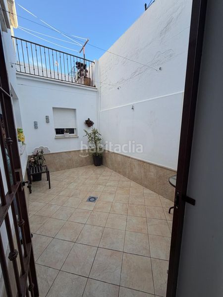 Foto f4edae31-9974-42ca-95b3-0e68e7166e35. Casa pareada en Lepe