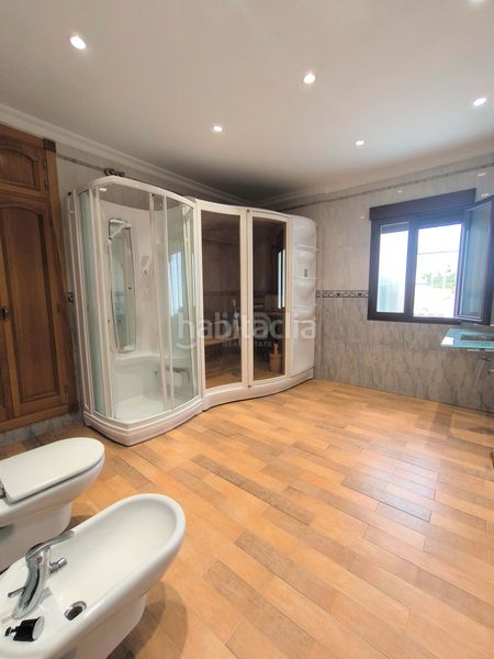 Foto a7acccba-ed9a-455e-99aa-0b65ad4ad6c8. Casa amb aparcament piscina a Urbasur Islantilla
