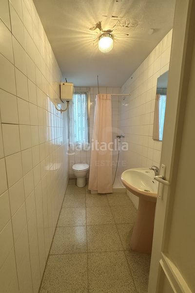 Foto fb1e0c59-e574-48d0-a370-33b073644352. Pis amb calefacció a Centro Ciudad León