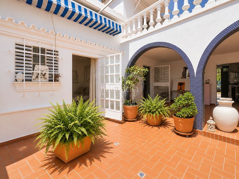 Foto 5a3d8b5d-1c2e-4a13-b39c-aa87610eb068. Masia amb calefacció aparcament piscina a Centro Histórico Vélez - Málaga