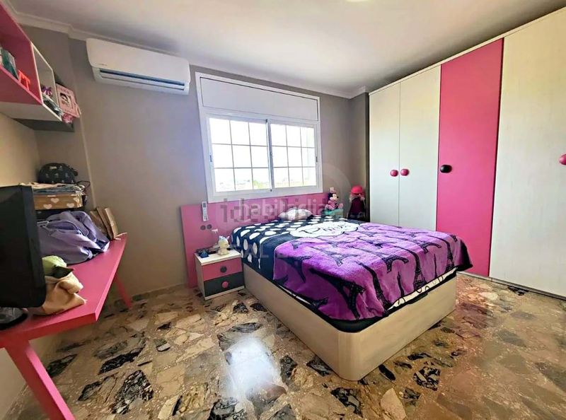 Foto 041ee320-170c-40a7-a013-139cb07b32d8. Casa amb calefacció aparcament a Can Parellada Terrassa