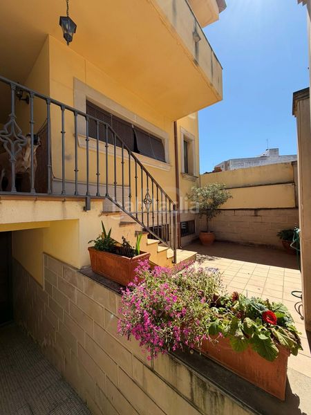 Foto d95c62ab-b362-495c-80ad-71e2be300911. Casa amb calefacció aparcament a Mengíbar