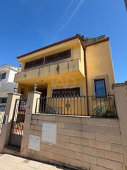 Maison à Mengíbar
