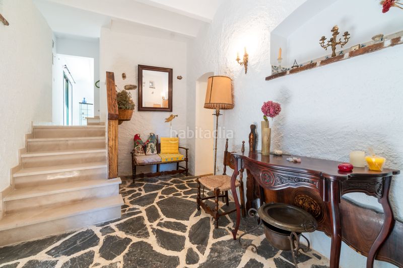 Foto ce6bd172-a20b-4336-bf22-04bd31e39e46. Casa en Navata