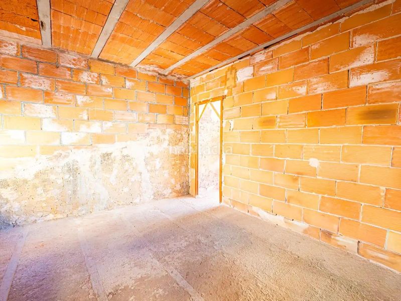 Foto 1b1dd343-51c1-4a9f-88eb-f3e5386d2d5a. Casa amb aparcament a Arboç (L´)