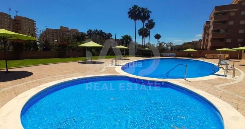 Foto 89902a86-a77d-4e07-8c0d-026d45339c88. Àtic amb calefacció aparcament piscina a Costa Caribe Oropesa del Mar