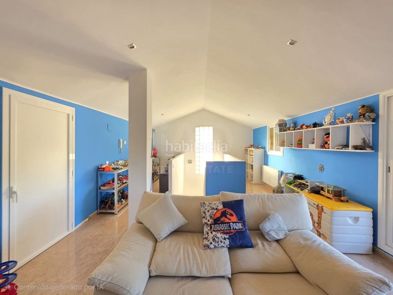 Foto dad7bf2c-7ddd-4755-8316-e88764b629cd. Casa amb calefacció aparcament a costa Cunit - els jardins - els rosers Cunit